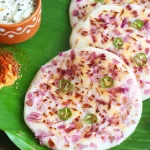 Onion chili uthappam